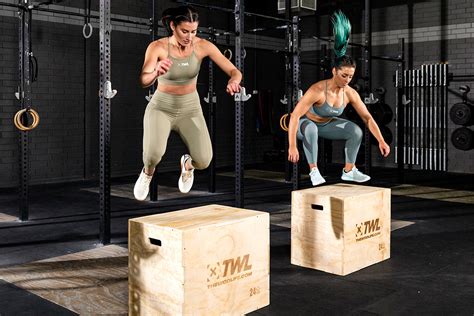 How To Do Box Jumps In 5 Steps The Wod Life