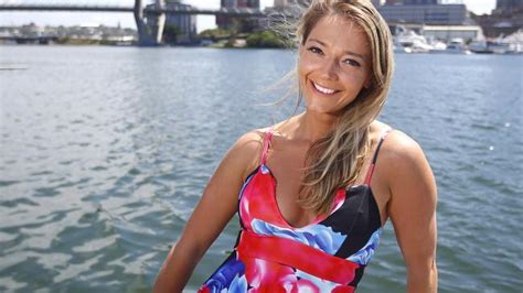 From Housos Bogan Shazza To Hot Glam Girl In Real Life Elle Dawe Sizzles In Front Of The Camera