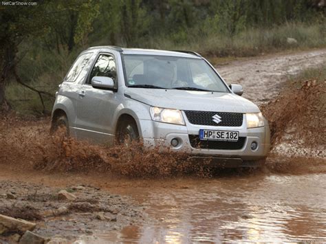 Truecar has 29 used suzuki grand vitara s for sale nationwide, including a 4wd manual and a 4wd 4dr auto limited. KEPETCAR & KEPETSHOES: 2012 Suzuki grand Vitara 3 door