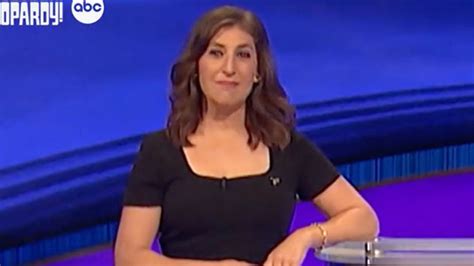 Celebrity Jeopardy Host Mayim Bialik Stuns In Little Black Dress For