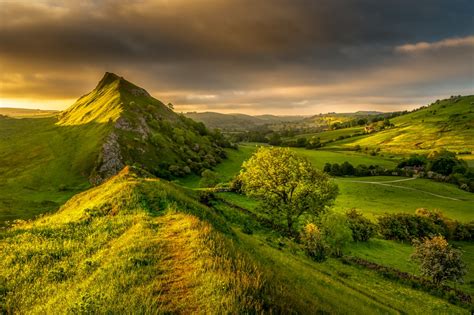 12 Best Hikes In The Peak District National Park Atlas And Boots