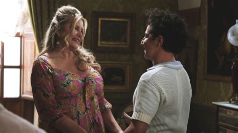 This Is How The Star Of The White Lotus Jennifer Coolidge Reacted