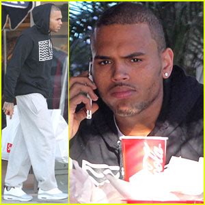 Chris Brown Lunch Break With Bow Wow Chris Brown Just Jared