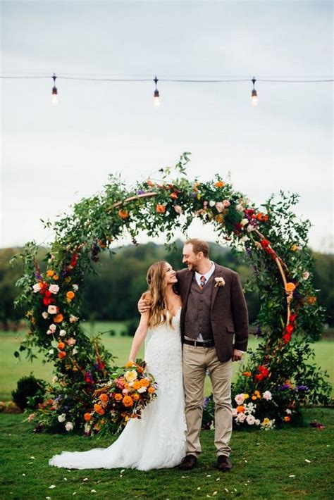 Circle Round Wedding Arch Ideas For Fall Weddingarch Fall Wedding