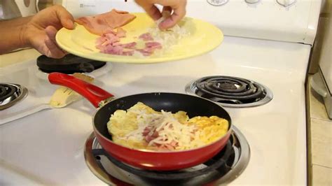 How To Cook An Omelet Youtube