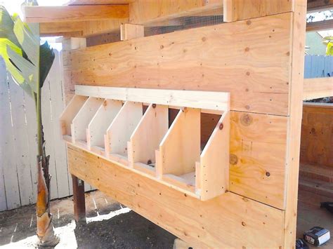 20 Free Plans To Build Chicken Nesting Boxes On Budget