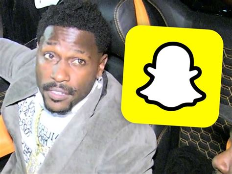 Antonio Brown Claims His Snapchat Was Hacked After Posting Explicit Pic With Ex Smash Block Tv