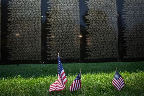 Vietnam Veterans Memorial Replica Wall That Heals To Visit Ohio In July