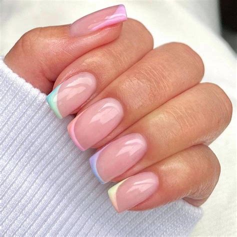 Summer Nails Ideas Images 2022- Warm Summer Nail Shades