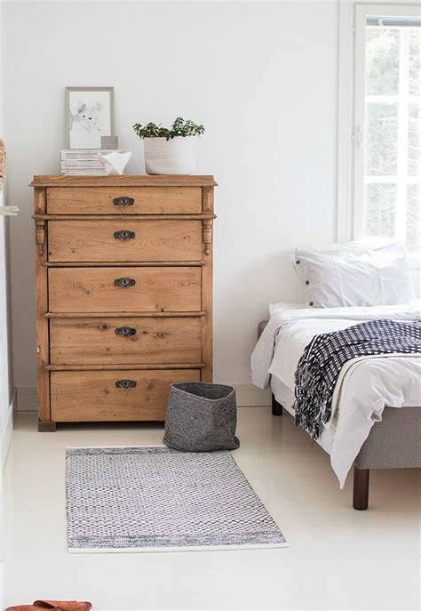 11 Tips To Styling Your Minimal Bedroom