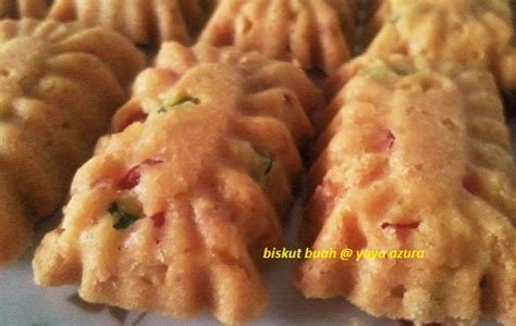 Kini, biskut ini sukar untuk ditemui terutamanya ketika hari raya aidilfitri. Resepi : Biskut Buah
