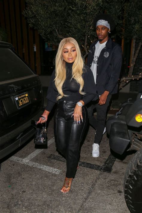 hot blac chyna s new mystery man spotted licking her feet 18 photos girlxplus