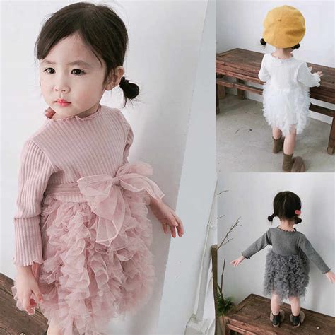 هدا الفيديو فيه شرح لبعض المحلات لملابس الاطفال بأوروبا و بأثمنة رخيصة جدا مع جودة ممتازة المحلات هده موجودة بجل الدول الاوربية كفرنسا المانيا اسبيانيا هولندا وكذلك تركيا إضافة إلى قديمها عروض تصل إلى 70٪ تخفيض عن الثمن الاصلي صراحة رغم الدخل المرتفغ. أشهر 5 محلات لبيع وتجارة ملابس الأطفال بالجملة في تركيا ...