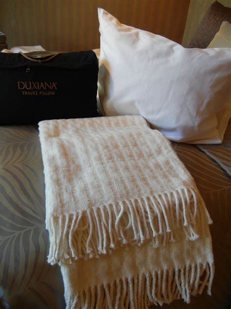 Discover our great selection of travel pillows on amazon.com. Duxiana West Hollywood Travel Set. Famous Duxiana Travel ...