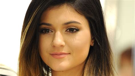 kylie jenner plastic surgery talk is insulting