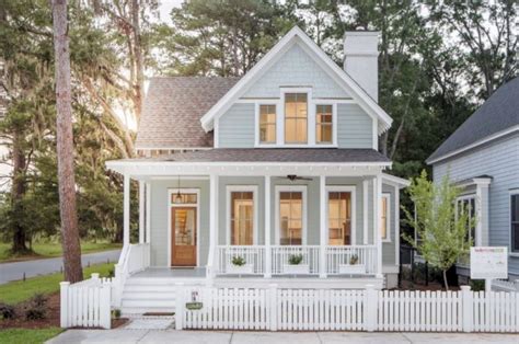 34 Best Exterior House Paint Color Combinations Small