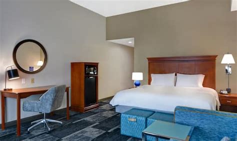 Hoover Al Hotels Hampton Inn And Suites Birmingham Hoover Rooms And Suites