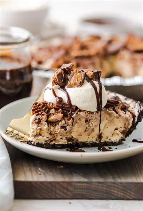 Plus it's only 8 ingredients! Chocolate Peanut Butter Pie - Easy Peanut Butter Cup Ice Cream Pie - Cravings Happen