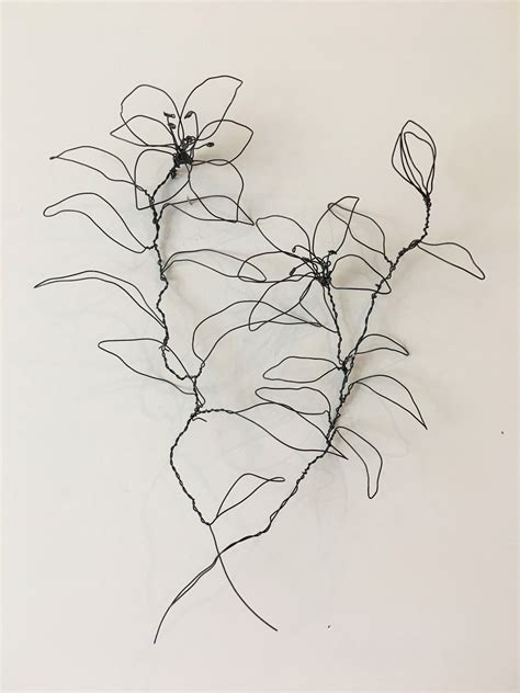 Wire Art Set Of 2 Wire Flowers Lily Wire Flowers With Stems And