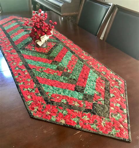 French Braid Xmas Holiday Quilted Table Runner Etsy Holiday Quilts