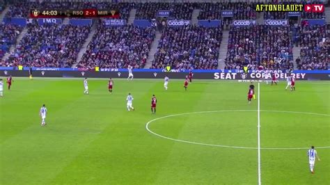 El sueco, tutelado por el noruego odegaard, se asienta en la delantera de la real sociedad y ya suma once dianas pese a haber sido. Alexander Isak | Real Sociedad vs Mirandes - All Touches ...