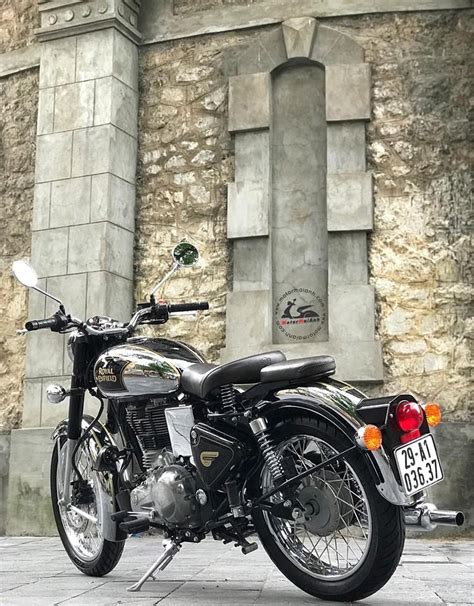 I've owned and maintained a 500cc british single that dates from 1954 and have to admit there is a pretty powerful attraction to what the new. Royal Enfield Classic 500 Chrome Black,Royal 500cc,Royal ...