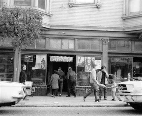 Haight Ashbury San Francisco In The S The Hippie Movement And