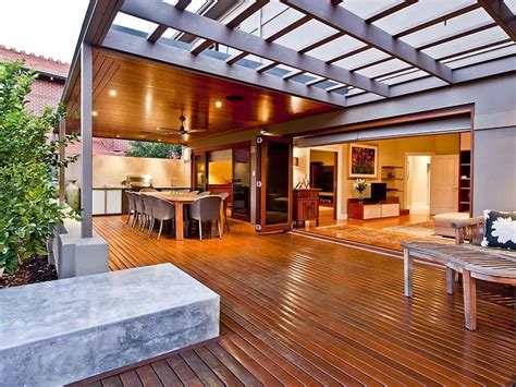 Indoor Outdoor Outdoor Living Design With Verandah And Decorative