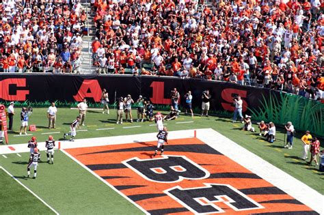 Bengals To Wear All White Unis With ‘white Bengal Helmet On Tnf