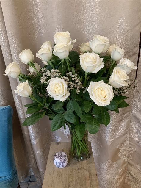 Two Dozen Long Stem White Roses In Mount Laurel Nj Flowers By Elizabeth