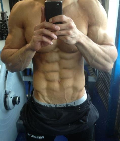 Insane Physiques Definition Of 8 Pack Abs