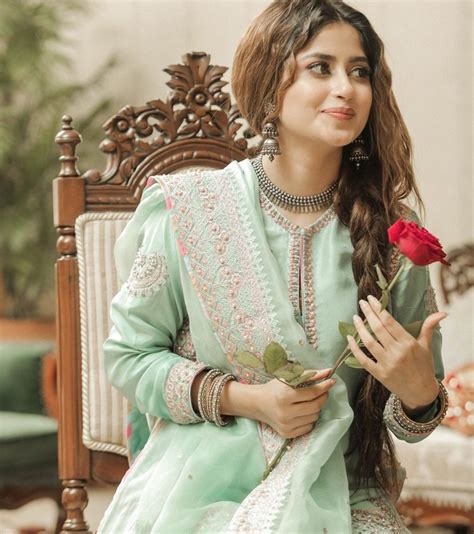 Sajal Ali Looks So Fat In Her Recent Photoshoot Showbiz Pakistan