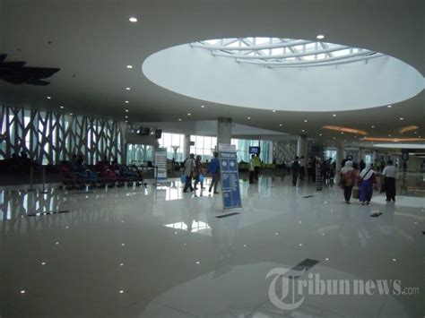 Bandara Internasional Sultan Aji Muhammad Sulaiman Sepinggan Foto 7