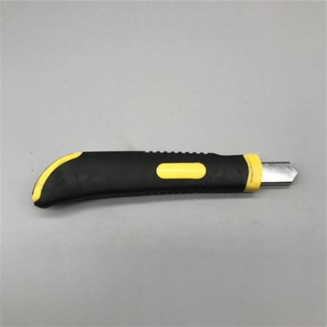 Plastic Mini Cutter Knife 9mm Utility Knife With 35 Pcs Blades