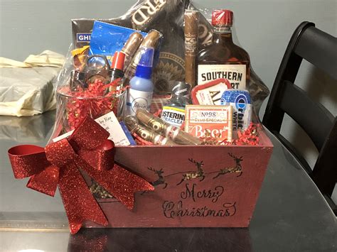 All of our gifts can be customized with beer, whisky, bacon, gourmet cheese & nuts. Pin by Kay's Cigar Sensations on Gift baskets | Gift ...