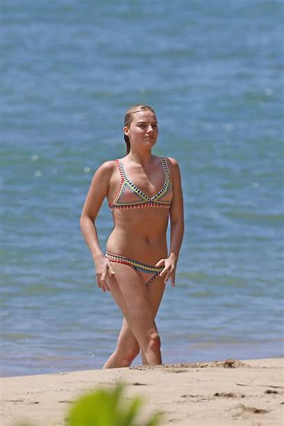 Robbie Margot Topless Bikini Hawaii Playa 14th