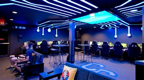 Esports Columbiacollege Gamehut Cyber Cafe Design Game Cafe Gaming