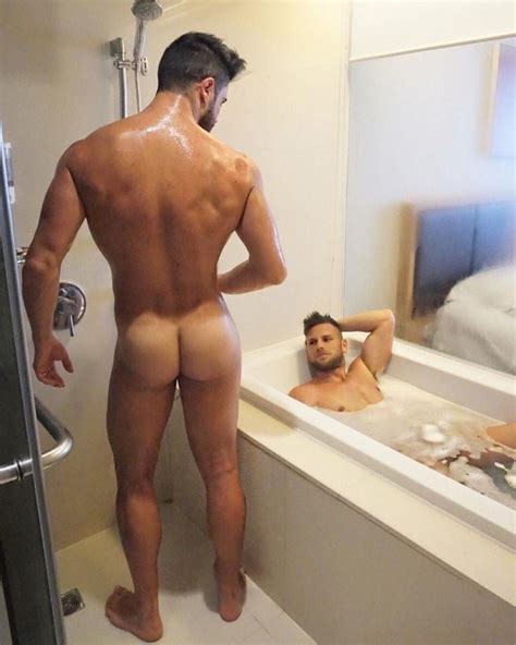 Men Naked In The Shower Amateur