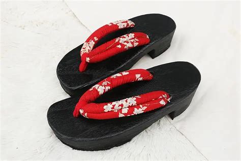 2021 women flip flops 2017 summers wedge sandals cosplay shoes japanese geta clogs wooden red