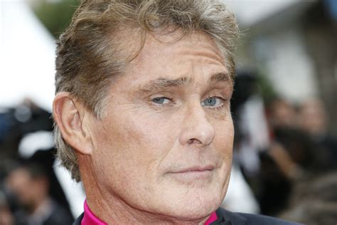 Alerte à Malibu David Hasselhoff Renfile Le Maillot