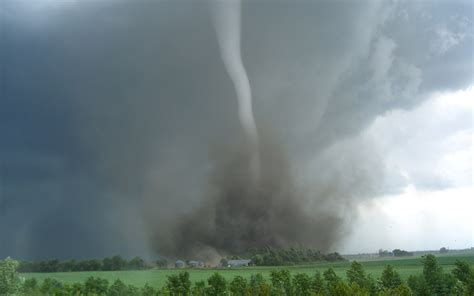 Tornados Imágenes De Tornados Fotos