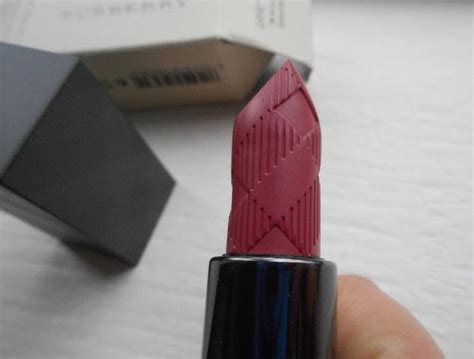 burberry rose pink no 307 lip velvet long wear lipstick review
