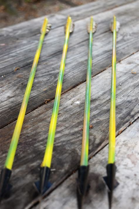 Archery arrows, vintage wood hunting arrows set of 4 arrows, Camo ...