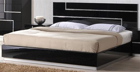 Lucca Black Lacquer Full Platform Bed 1stopbedrooms
