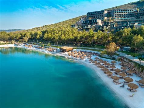 Very friendly personnel, excellent views, great town the hotel is situated at the edge of bodrum city centre. LUJO HOTEL (Bodrum, Turkije) - foto's, reviews en ...