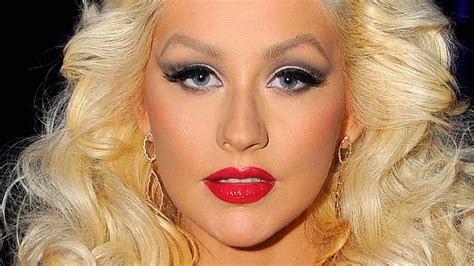 Christina Aguilera Had One Issue With Her Infamous Vmas Kiss With Madonna
