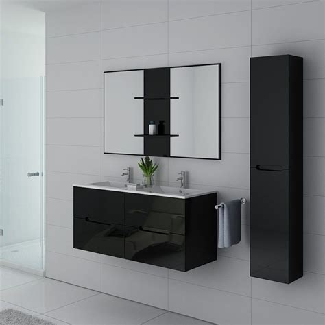 Doté d'une façade laquée, ornée d'un mélange de motifs graphiques, paré d'une allure incroyablement design, le mobilier noir n'a plus de secrets pour nous! Meuble de salle de bain double vasque noir laqué, ensemble ...
