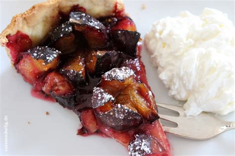Zwetschgenkuchen mit Mürbeteig