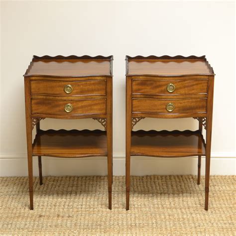 Pair Of Victorian Mahogany Antique Bedside Cabinets Antiques World