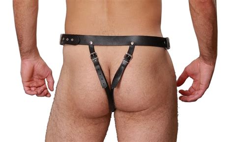 Ledapol Product 5704 Bondage Leder Penis Harness